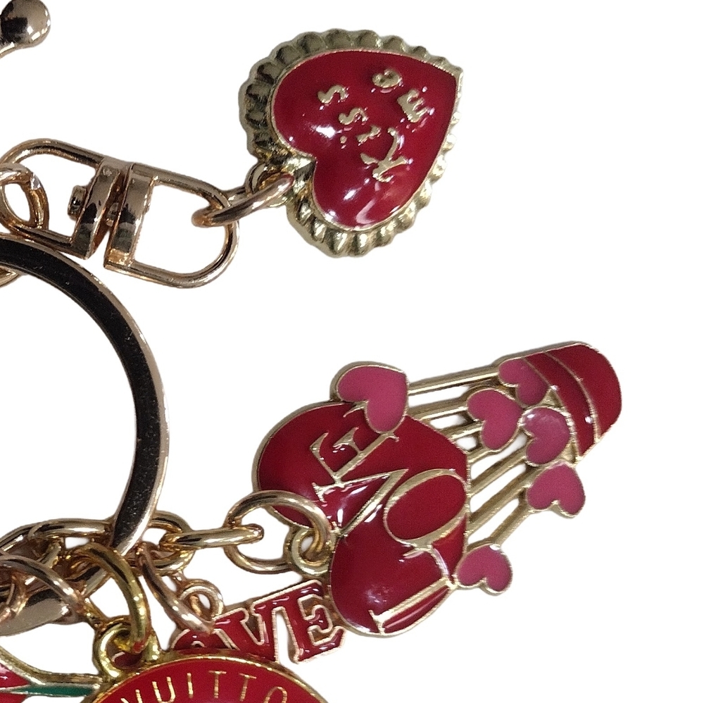 Louis Vuitton Trunks & Bags Charm, 25mm Round, RED - Picture 9 of 10